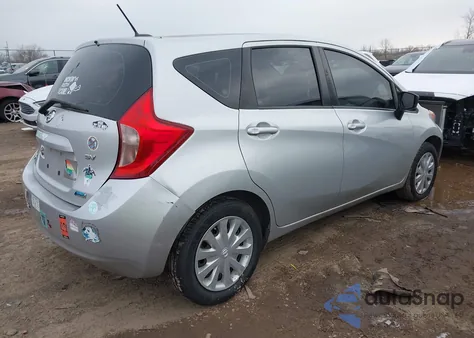 2016 Nissan Versa Note S (Sr)/S Plus/Sl/Sr/Sv z USA, uszkodzony, nr VIN 3N1CE2CP1GL384888